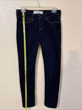Abercrombie & Fitch Dark Indigo Skinny Jeans Size 2R
